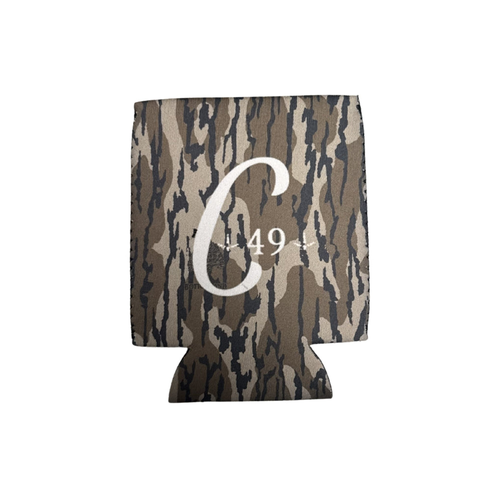 C49 Mossy Oak Original Bottomland camouflage can cooler with Chasing 49 logo